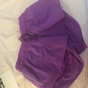 Lululemon Hotty Hot Shorts !